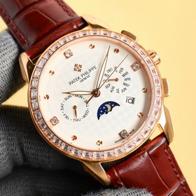 Patek Philippe впечатляет своим появлением. Диаметр циферблата 42