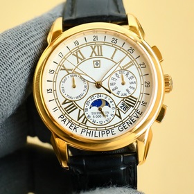 Patek Philippe впечатляет своим появлением. Диаметр циферблата 42