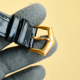 Patek Philippe впечатляет своим появлением. Диаметр циферблата 42