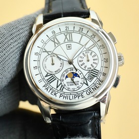 Patek Philippe впечатляет своим появлением. Диаметр циферблата 42