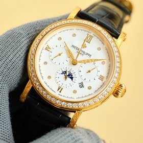 Patek Philippe впечатляет своим появлением. Диаметр циферблата 42