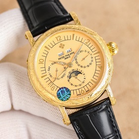 Patek Philippe впечатляет своим появлением. Диаметр циферблата 42