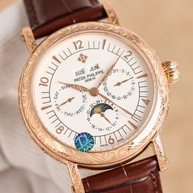 Patek Philippe впечатляет своим появлением. Диаметр циферблата 42