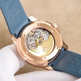 Patek Philippe 5261R-001 – новейшая модель с улыбающимся цифербла