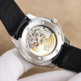 Patek Philippe 5261R-001 – новейшая модель с улыбающимся цифербла