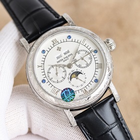 Patek Philippe впечатляет своим появлением. Диаметр циферблата 42