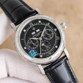 Patek Philippe впечатляет своим появлением. Диаметр циферблата 42
