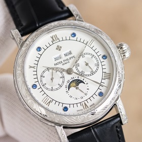 Patek Philippe впечатляет своим появлением. Диаметр циферблата 42