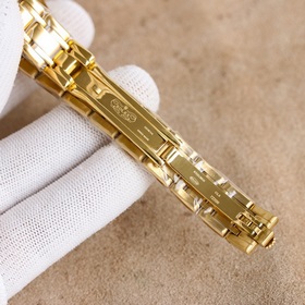 Rolex - 34 мм серия PEARLMASTER ①： Женская модель Pearlmaster из