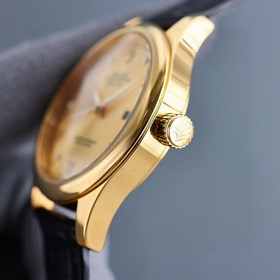 Рекомендуем! Новейшая модель Rolex для мужчин с циферблатом и стр