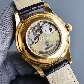 Рекомендуем! Новейшая модель Rolex для мужчин с циферблатом и стр