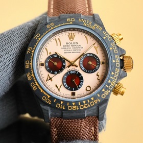 Новинка Rolex ROLEX - серия Cosmograph Daytona из углеродного вол