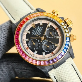 Новинка Rolex ROLEX - серия Cosmograph Daytona из углеродного вол