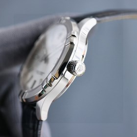 Новейшая модель Rolex Datejust серии Logger! Обладает уникальным 