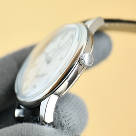 ROLEX Rolex. Этот мужской часы, подчеркивающий джентльменский сти