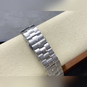 GR Vacheron Constantin Overseas True Moon Phase Reverse Jump Муль