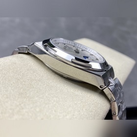 GR Vacheron Constantin Overseas True Moon Phase Reverse Jump Муль