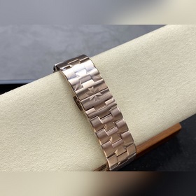 GR Vacheron Constantin Overseas True Moon Phase Reverse Jump Муль