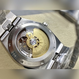 GR Vacheron Constantin Overseas True Moon Phase Reverse Jump Муль