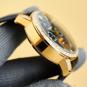 Новейшая разработка от Vacheron Constanti. Уникальная версия от м