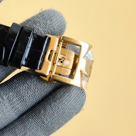 Новейшая модель от Vacheron Constantin. Уникальная версия от маст