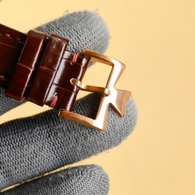 Усовершенствованная версия часов Vacheron Constantin Overseas. Эт