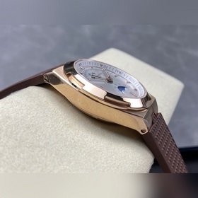 GR Vacheron Constantin Overseas True Moon Phase Reverse Jump Муль