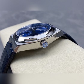 GR Vacheron Constantin Overseas True Moon Phase Reverse Jump Муль