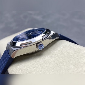 GR Vacheron Constantin Overseas True Moon Phase Reverse Jump Муль
