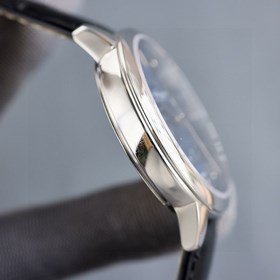 Новая модель Tw2025 выпущена в продажу [Роза] [Роза] Vacheron Con