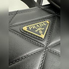P-house (маленькая сумка 26 см) Новая сумка-тоут поступила в прод