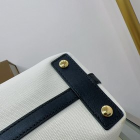 Высококачественная сумка Burberry последней коллекции в непринужд