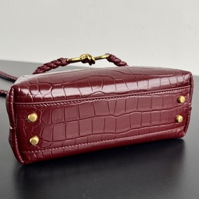 #Bv Новая модель Andiamo Mini с текстурой крокодиловой кожи. 7776