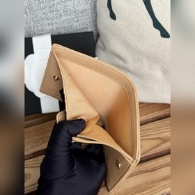 Новинка 2025 года от Chanel Короткий кошелек, складывающийся поп