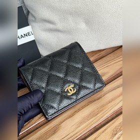 Новинка 2025 от Chanel Короткий кошелек, складывающийся пополам,