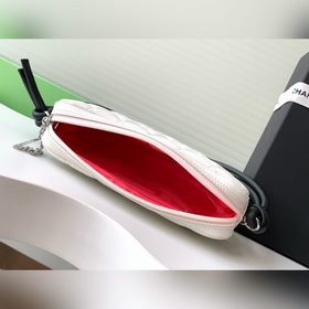 Chanel Kangpeng серия белого и черного цвета с черным панда под м