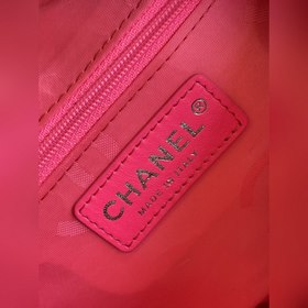Chanel Kangpeng серия черная сумка под мышку с черным лаковым пок