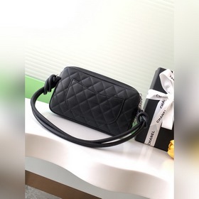 Chanel Kangpeng серия черный с черным панда под мышки Очень нрави