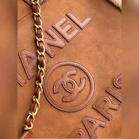 Chanel 24k, модель для показа, коричневая сумка из меха Оленья к