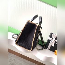 Плетенная сумка CHANEL для пляжа | Романтическая летняя атмосфера