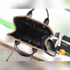 Плетенная сумка CHANEL для пляжа | Романтическая летняя атмосфера
