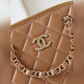 24b Сумка-ракушка из вощеной кожи овцы. Красота, которой невозмож