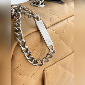 Chanel Kangpeng серия коричневого и черного цвета с пандой Я очен