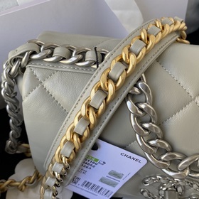 1160 Маленькая серебряная цепочка Chanel осень-зима 19. Сумка, со