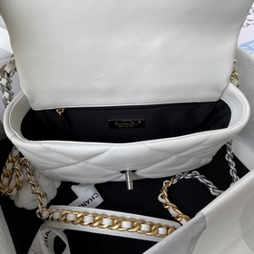 1160 Маленькая серебряная цепочка Chanel осень-зима 19Bag, сочета