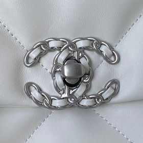 1161 средний серебряный цепочка Chanel осень-зима 19Bag сочетает 