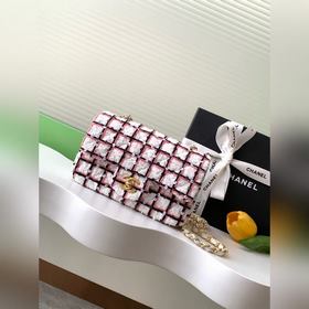 Chanel 25c, нежная цветовая гамма, розово-белая клетка, большая с