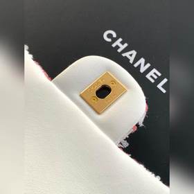 Chanel 25c, нежная цветовая гамма, розово-белая клетка, большая с