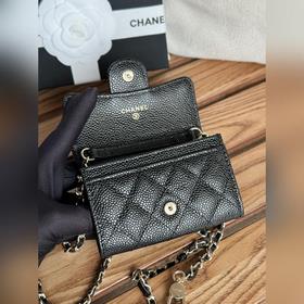Новая модель поясной сумки Chane из кожи крупного животного. Еще 