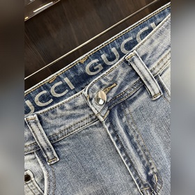 Gucci 2025 модные джинсы. Модные джинсы для повседневной носки, к